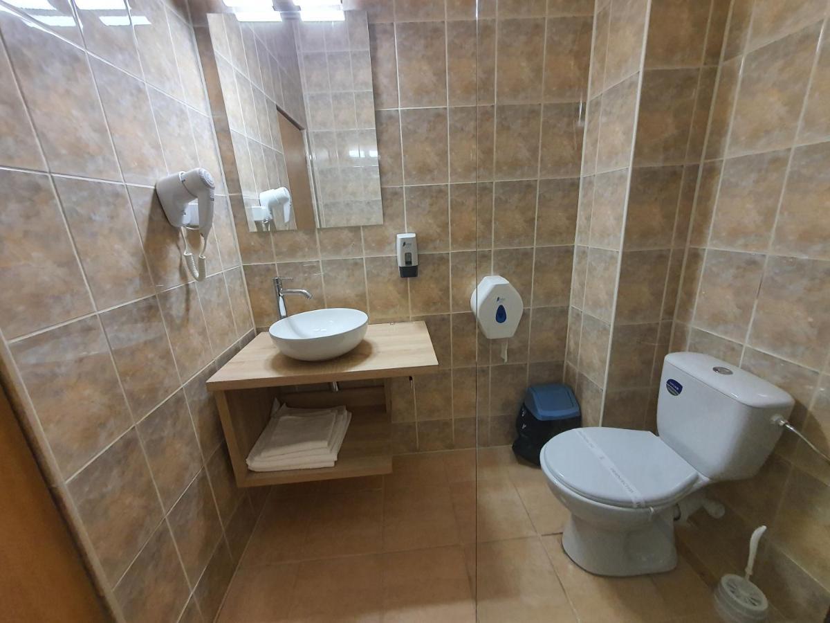 Hotel Mures Toplita  Bagian luar foto